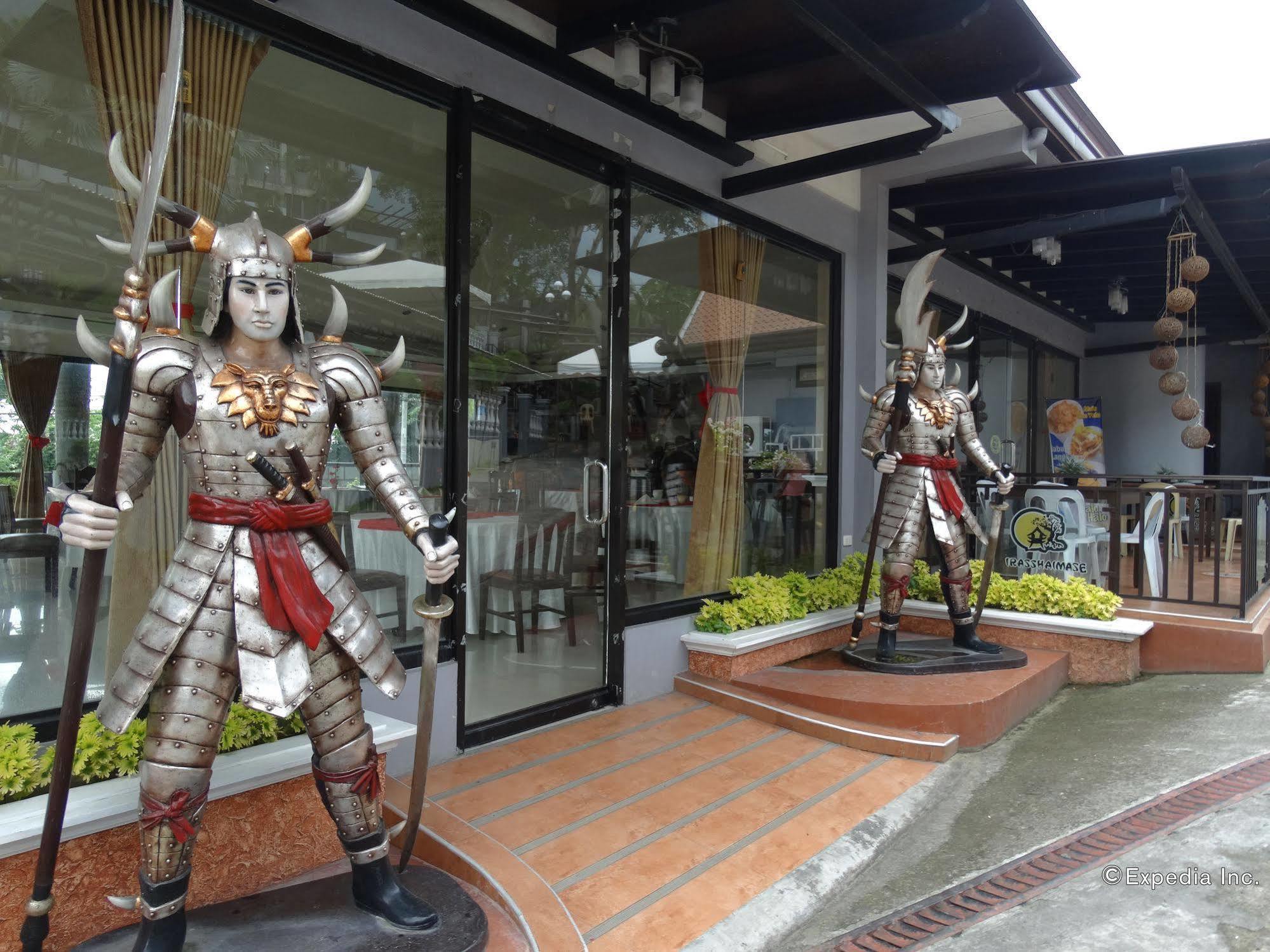 Djapanese Tunnel Family Resort Davao Екстер'єр фото